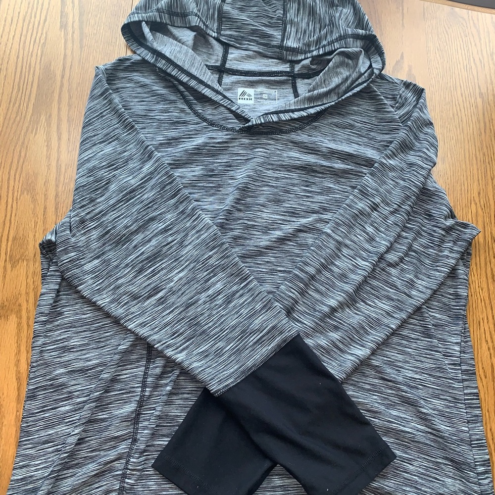 Light weight long sleeved shirt size 2X RBX performance